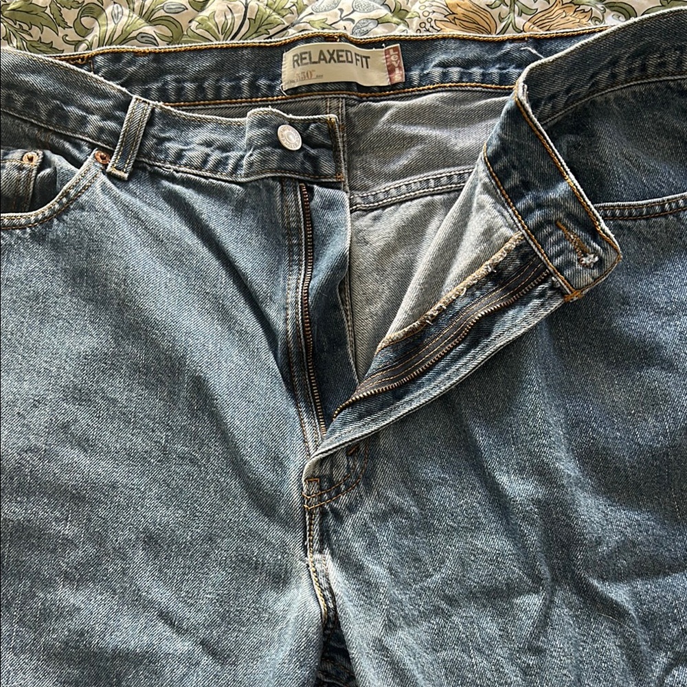 Levi's Men's 550 Relaxed Fit Blue Jeans 100% Cotton W42 L30